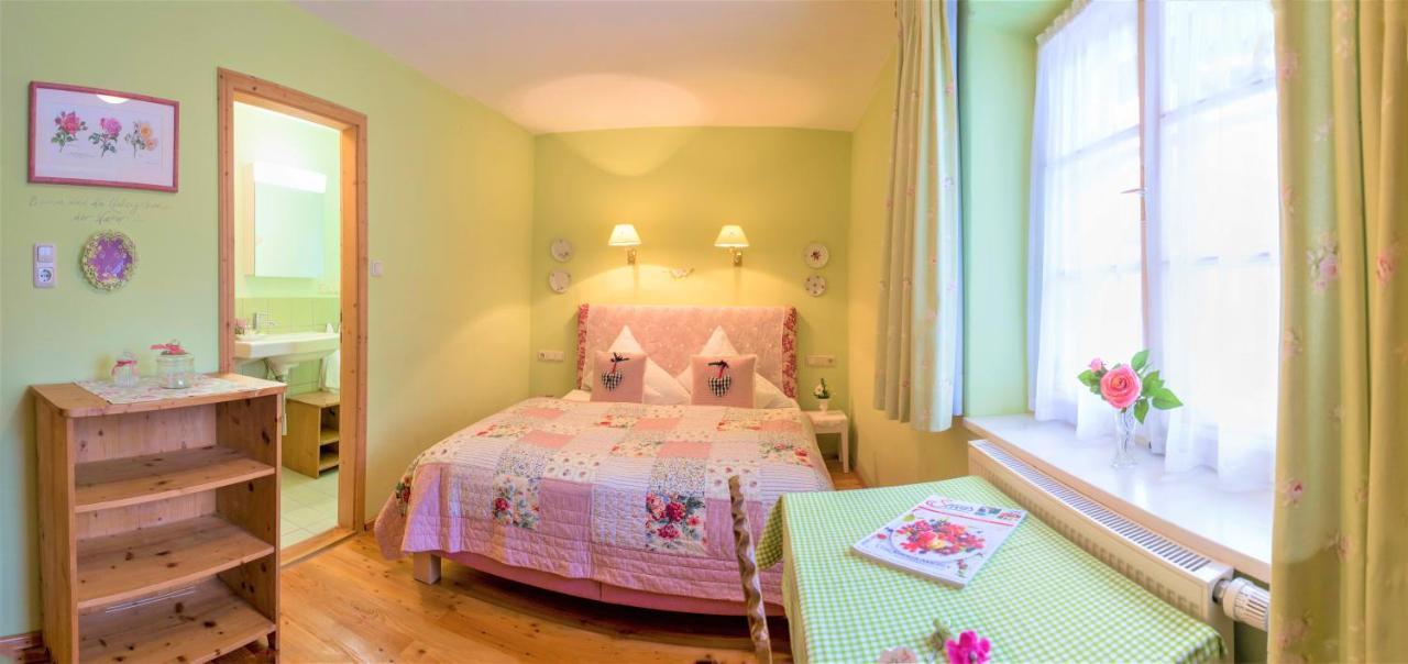 Hannas Alpengruss Apartment - Zimmer Seefeld in Tirol Bagian luar foto
