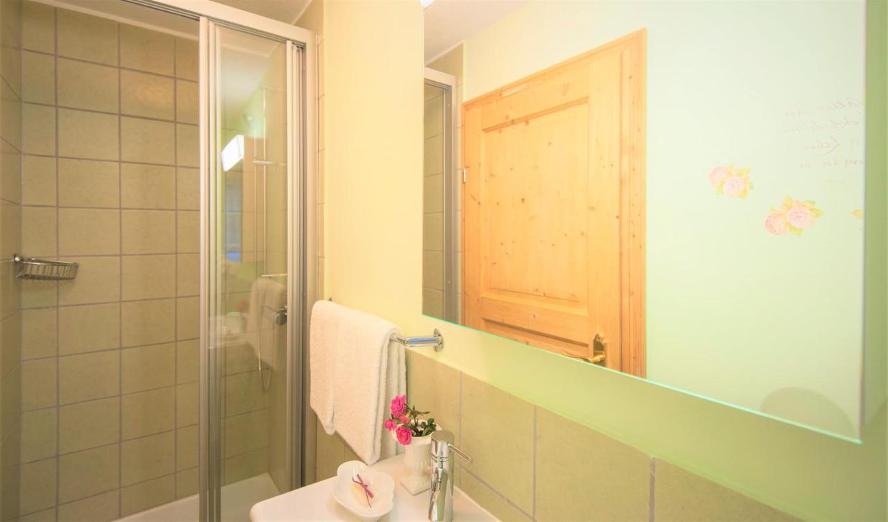 Hannas Alpengruss Apartment - Zimmer Seefeld in Tirol Bagian luar foto
