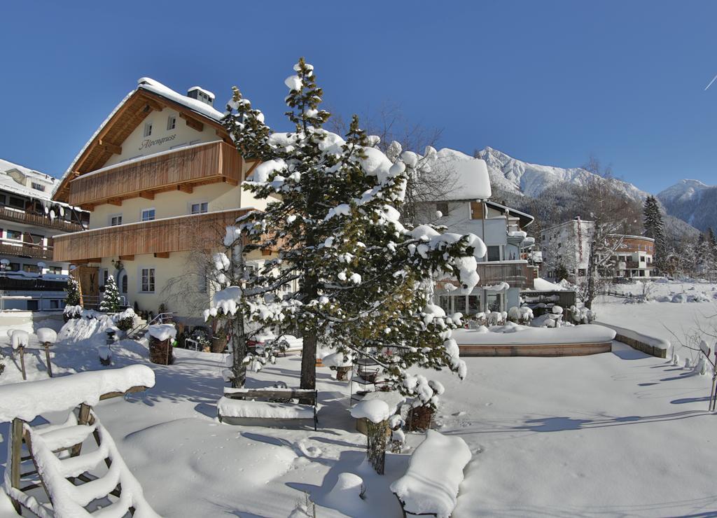 Hannas Alpengruss Apartment - Zimmer Seefeld in Tirol Bagian luar foto