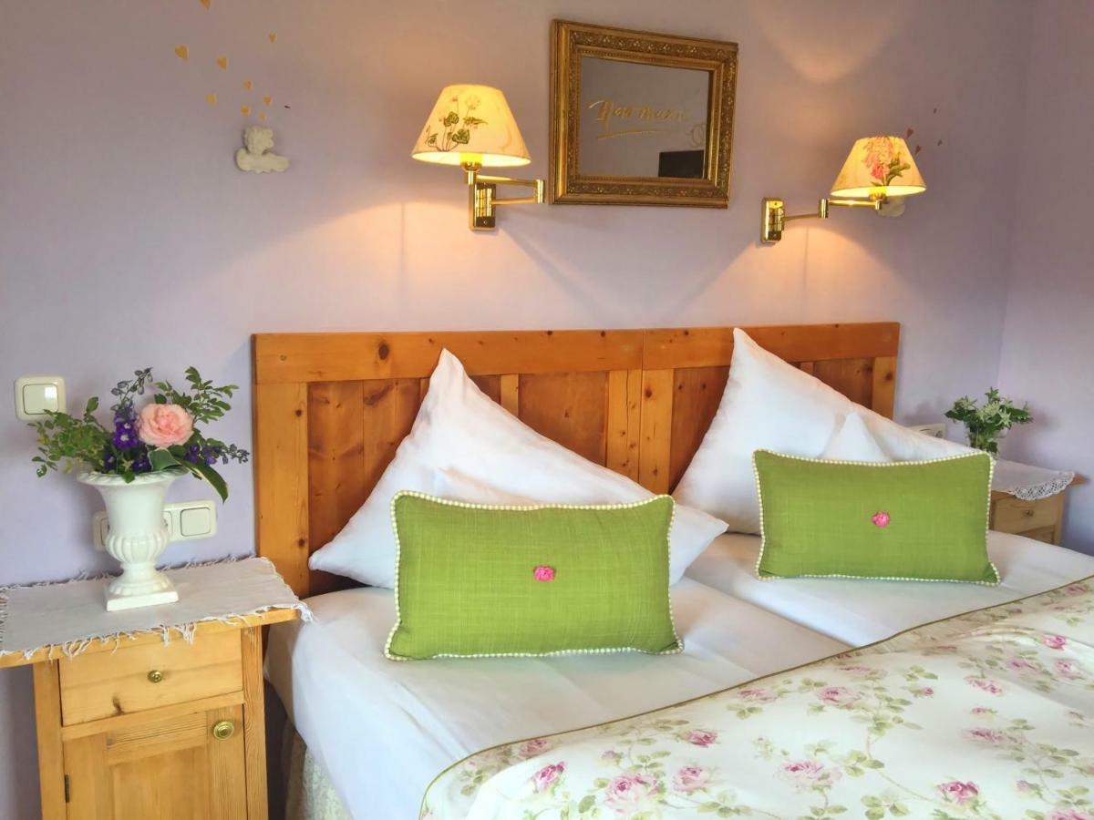 Hannas Alpengruss Apartment - Zimmer Seefeld in Tirol Bagian luar foto