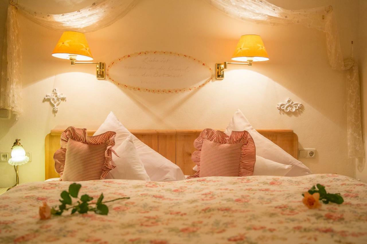 Hannas Alpengruss Apartment - Zimmer Seefeld in Tirol Bagian luar foto