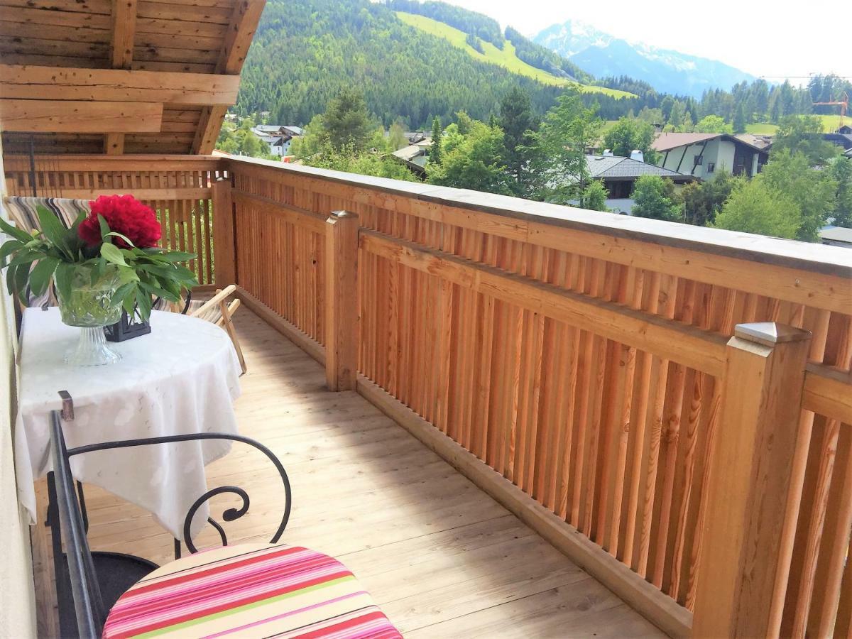 Hannas Alpengruss Apartment - Zimmer Seefeld in Tirol Bagian luar foto